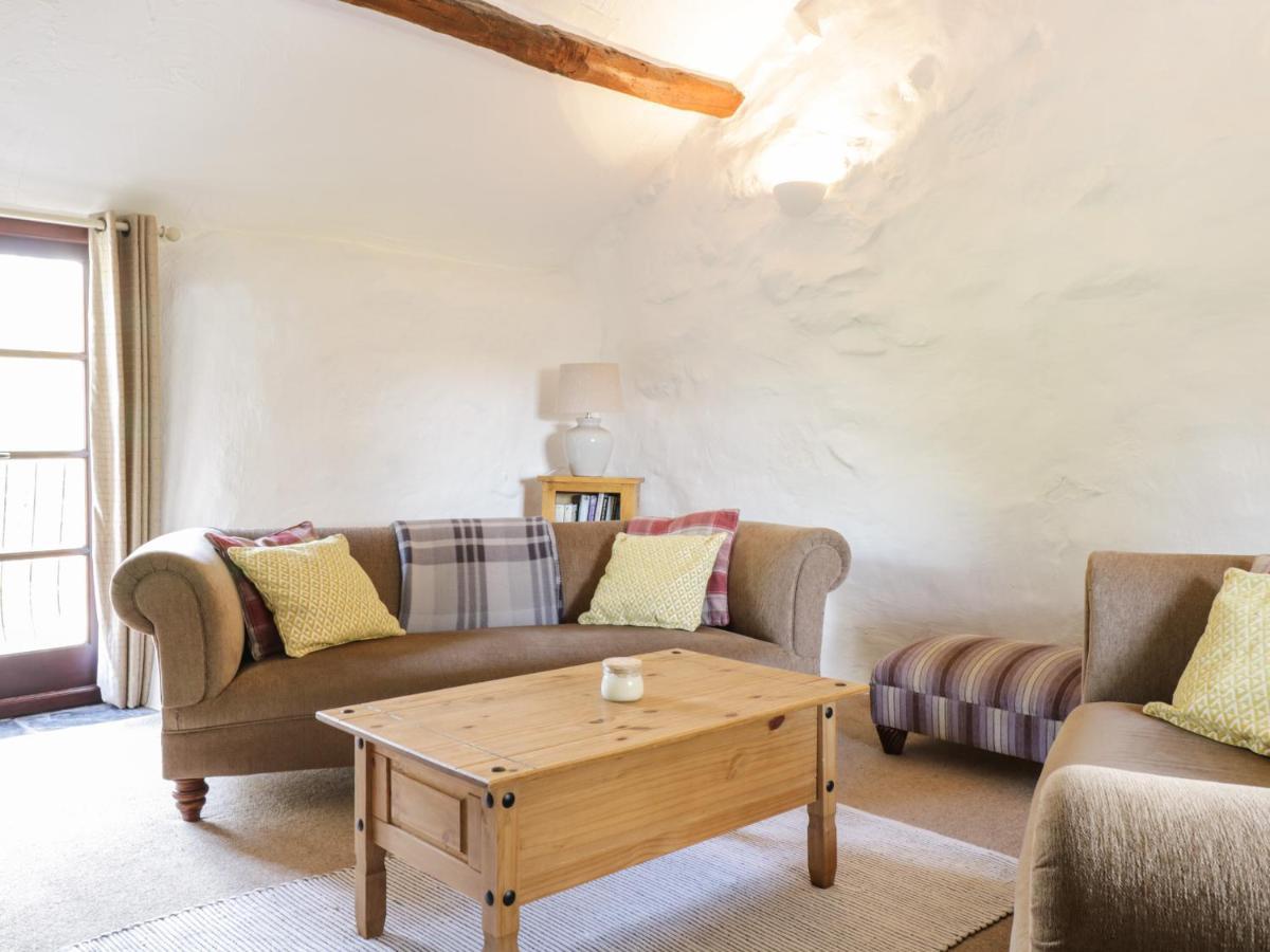 Cyffdy Cottage - Arenig บาลา ภายนอก รูปภาพ